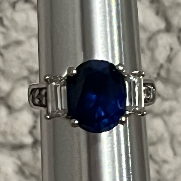 Sterling Silver Lab Created Blue Sapphire  Gem & CZ‎ Oval Cocktail Ring Size 6 - Picture 11 of 12
